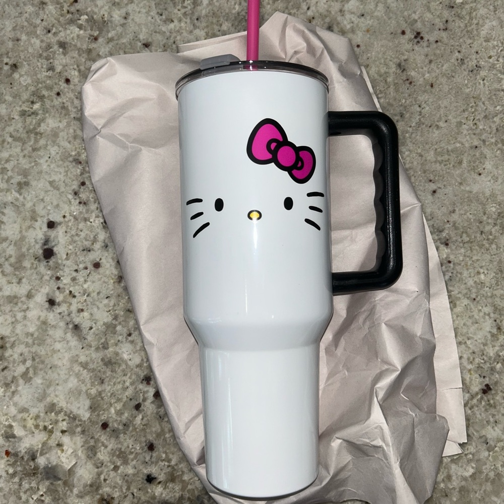 Hello Kitty tumbler